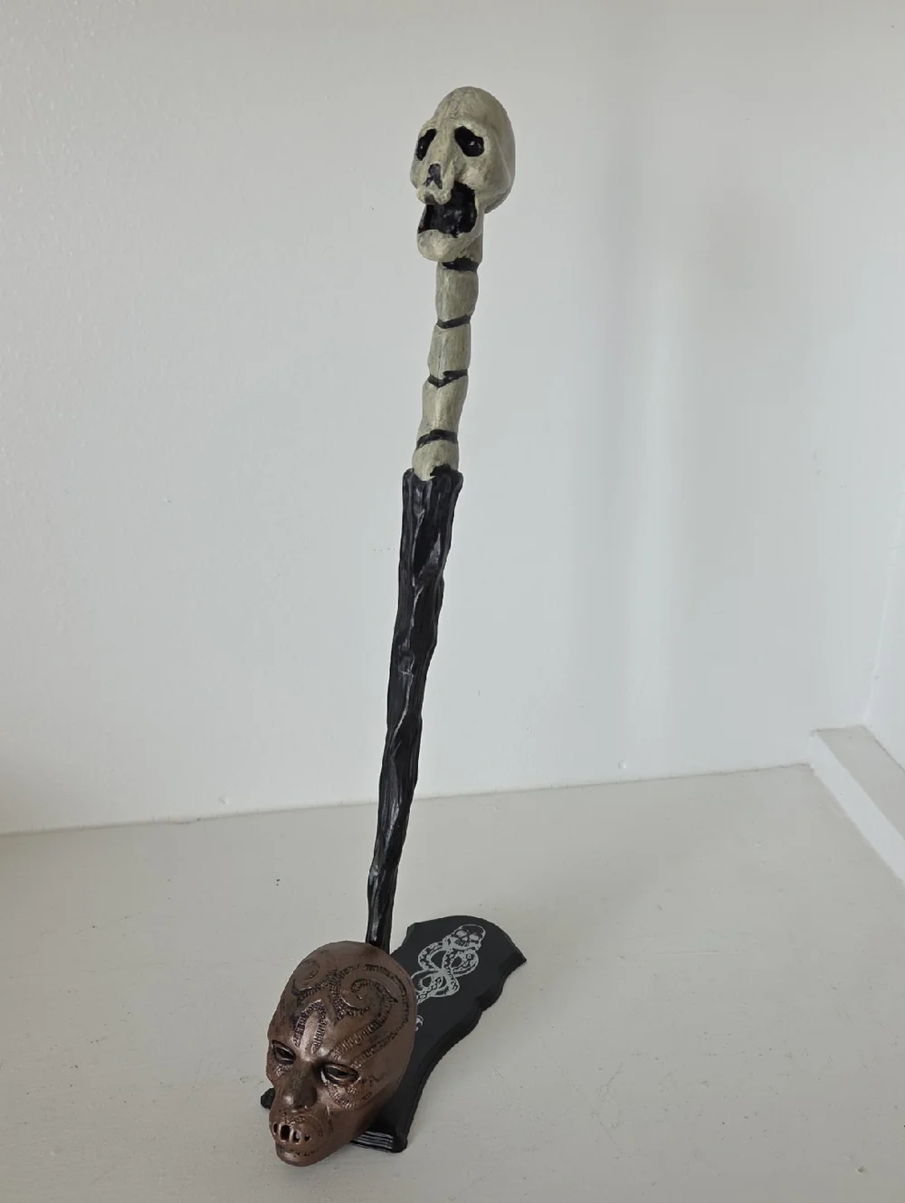 Harry Potter Death Eater Skull Wand From The Nobel Collection 12inches Long - Picture 2 of 4
